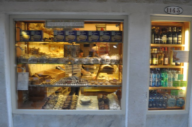 4AF3FBAC-0F78-44A1-B230-1CC7CF0776D4_1_105_c